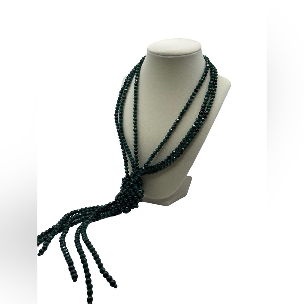 NWT Chico’s Green Y-Necklace Knotted Pendant